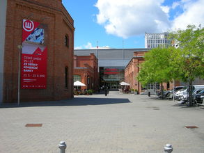 Obchodné centrum Vaňkovka 