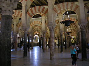 Mezquita — bývala mešita prerobená na katedrálu