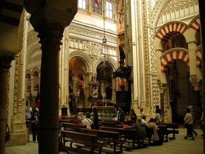 Mezquita — bývala mešita prerobená na katedrálu