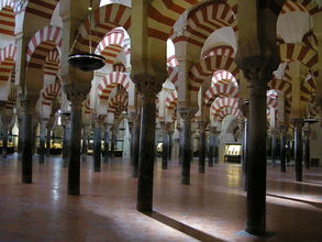 Mezquita — bývala mešita prerobená na katedrálu