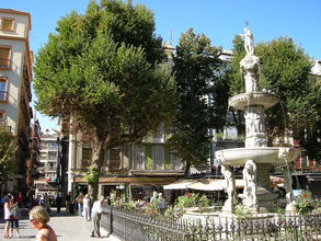 Centrum mesta — Plaza Bib-Rambla