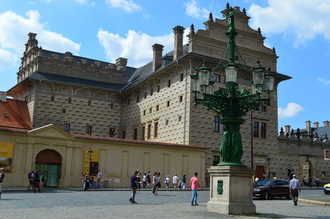 Schwarzenberský palác