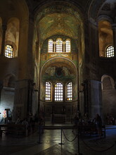 Basilica di San Vitale (527–547)