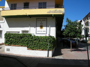 Nadpisy na uliciach mesta sú vyložené z kachličiek