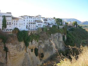 Stará časť mesta nad priepasťou Tajo